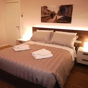Couette-café 2 Navigli